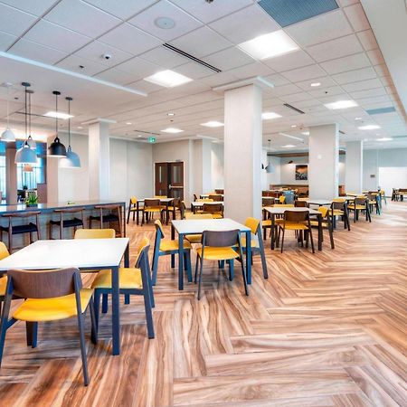 Fairfield Inn & Suites By Marriott Ottawa Airport Exteriör bild
