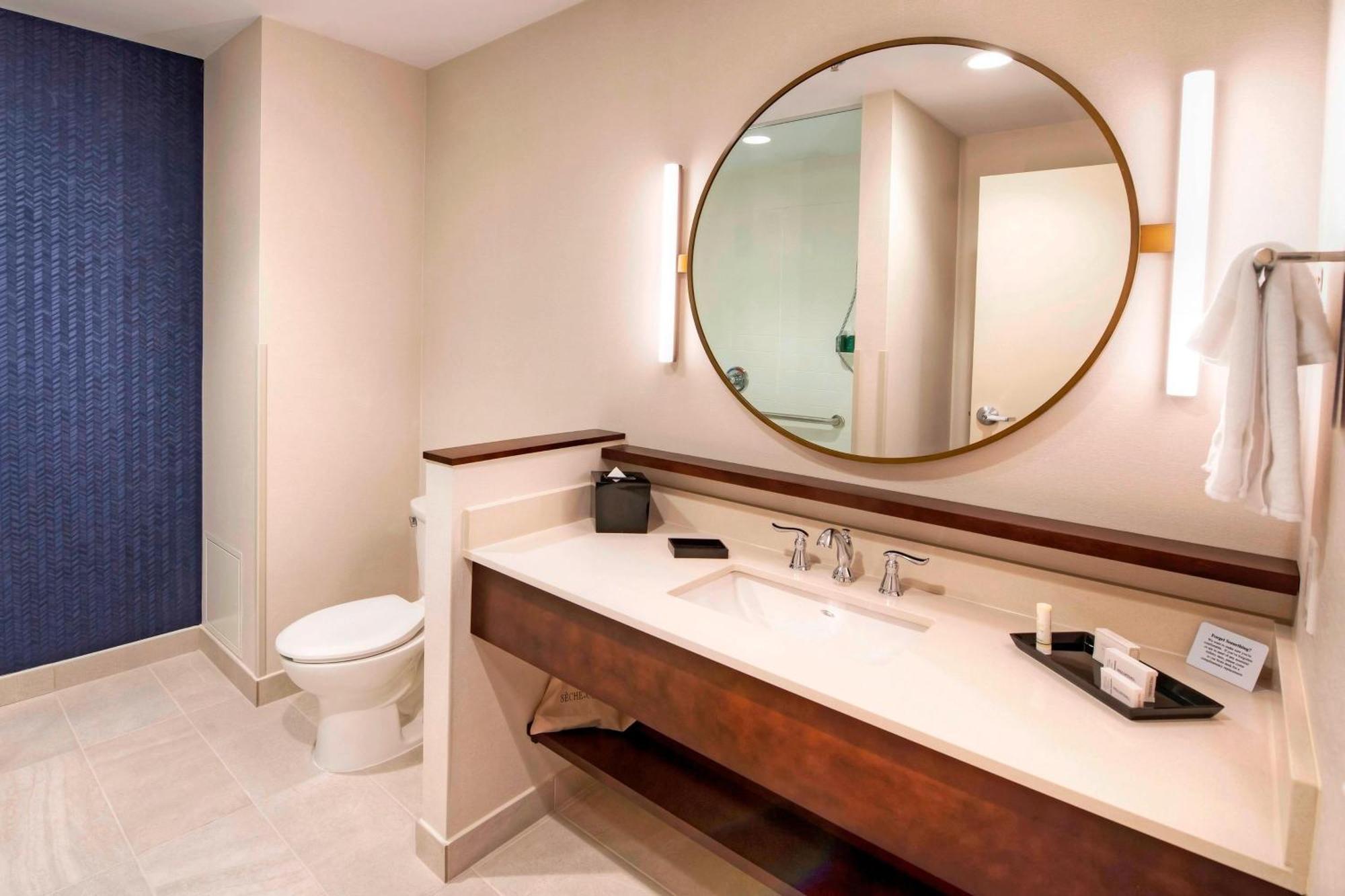 Fairfield Inn & Suites By Marriott Ottawa Airport Exteriör bild